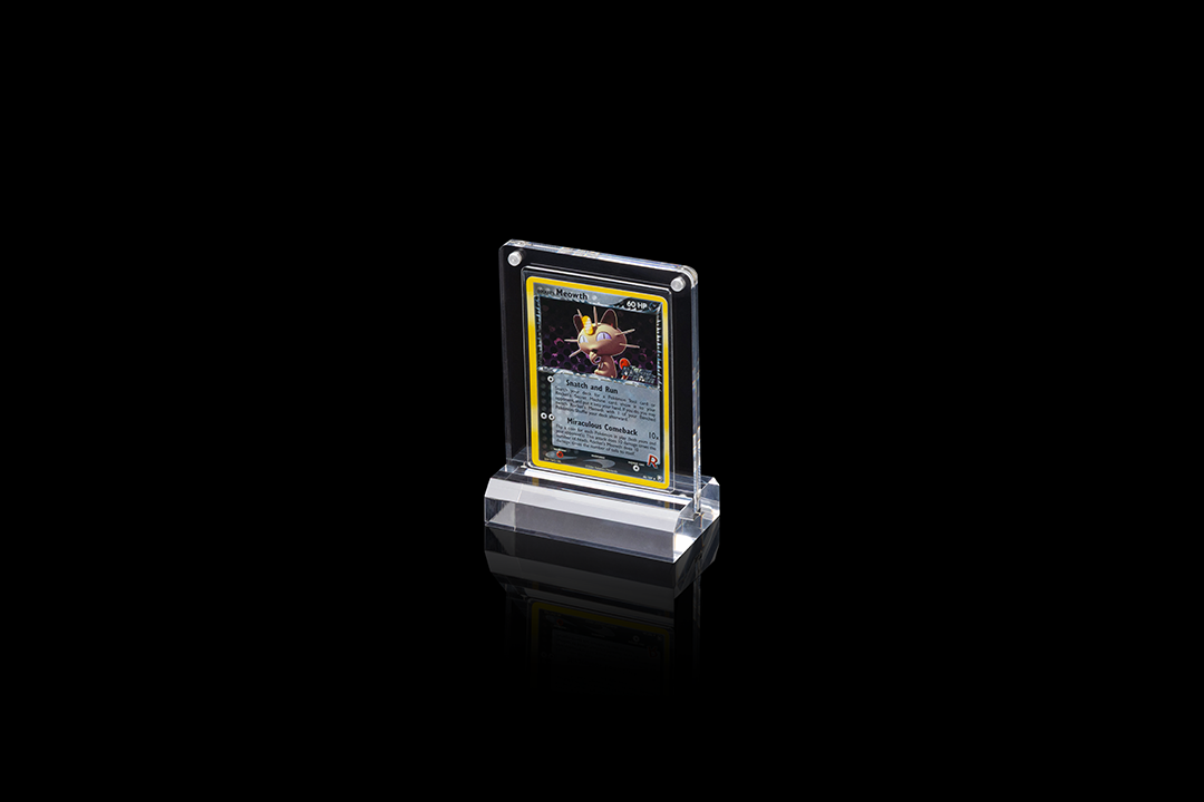 Single Card Acrylic Display Case incl. Stand